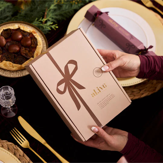 The Day awaits - gift set