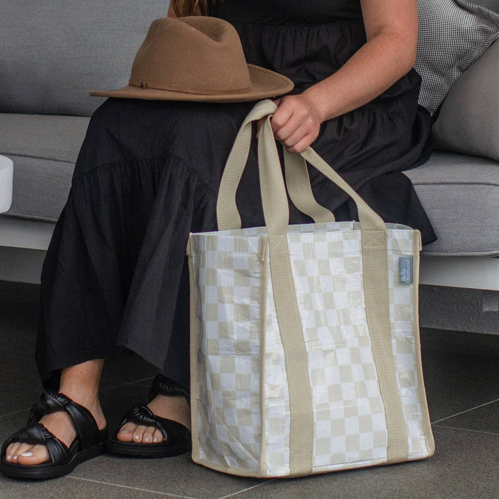 Neutral Checkerboard - Daily Market Tote Bag with Pocket