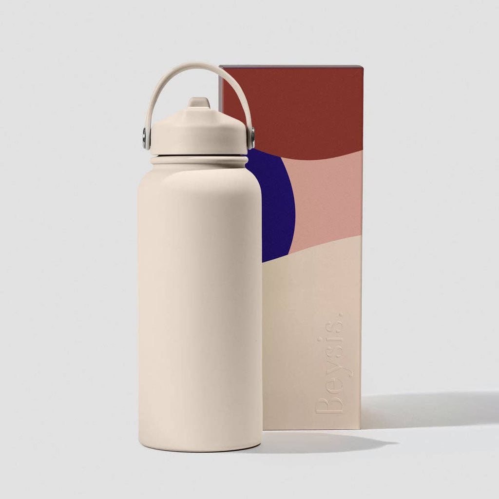 30.5oz / 900ml Bottle With Straw
