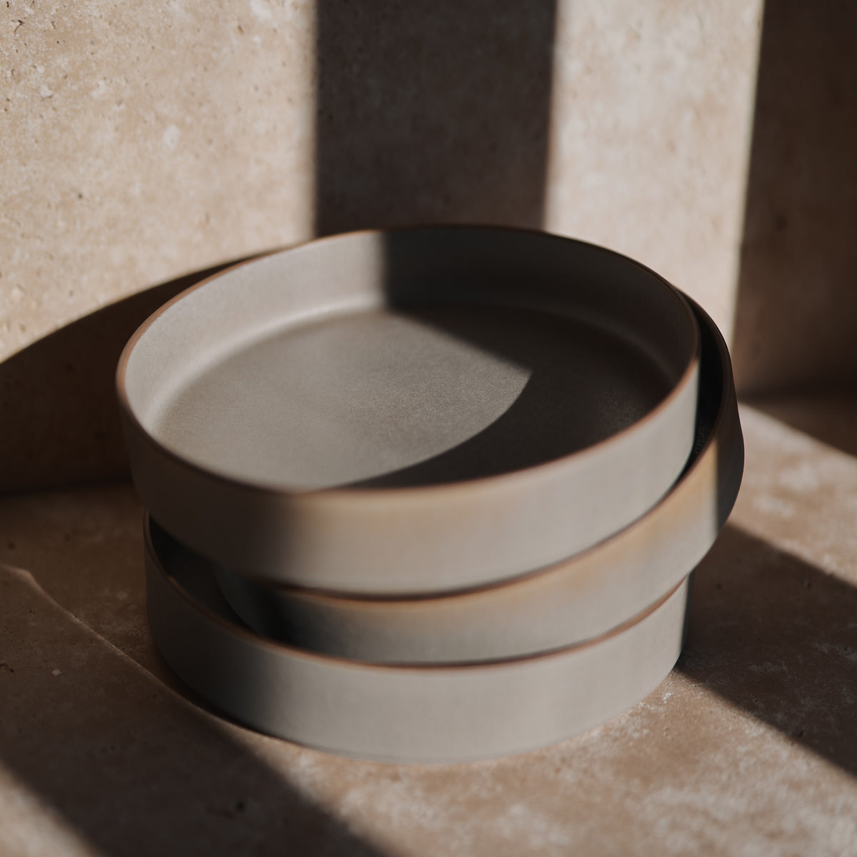 Lotti Raised Bowl - Medium