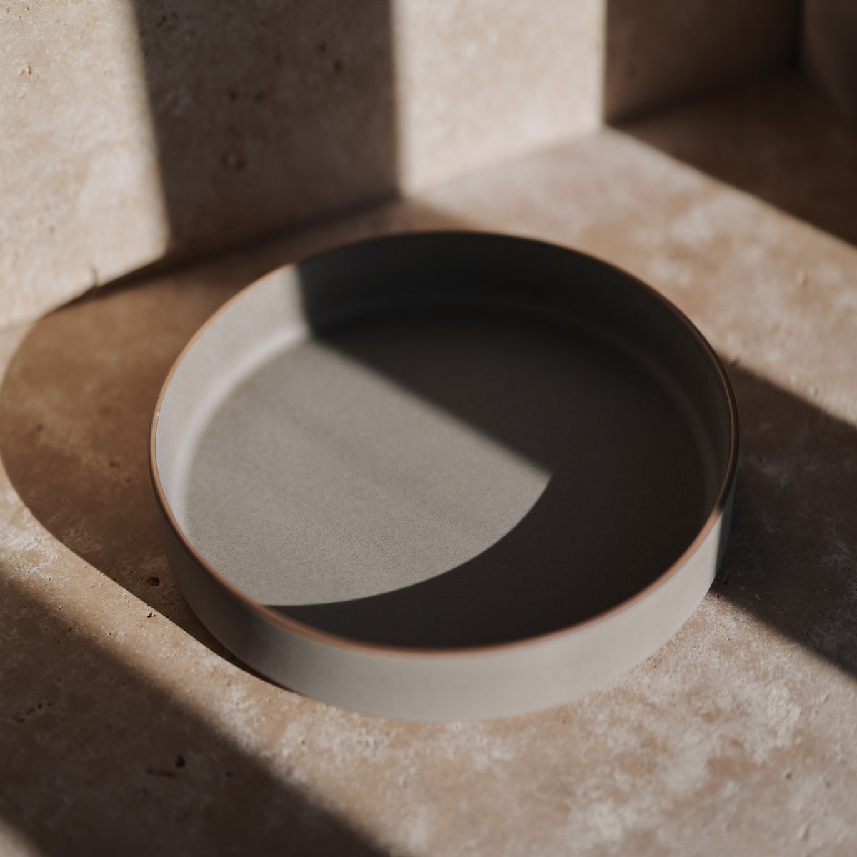 Lotti Raised Bowl - Medium