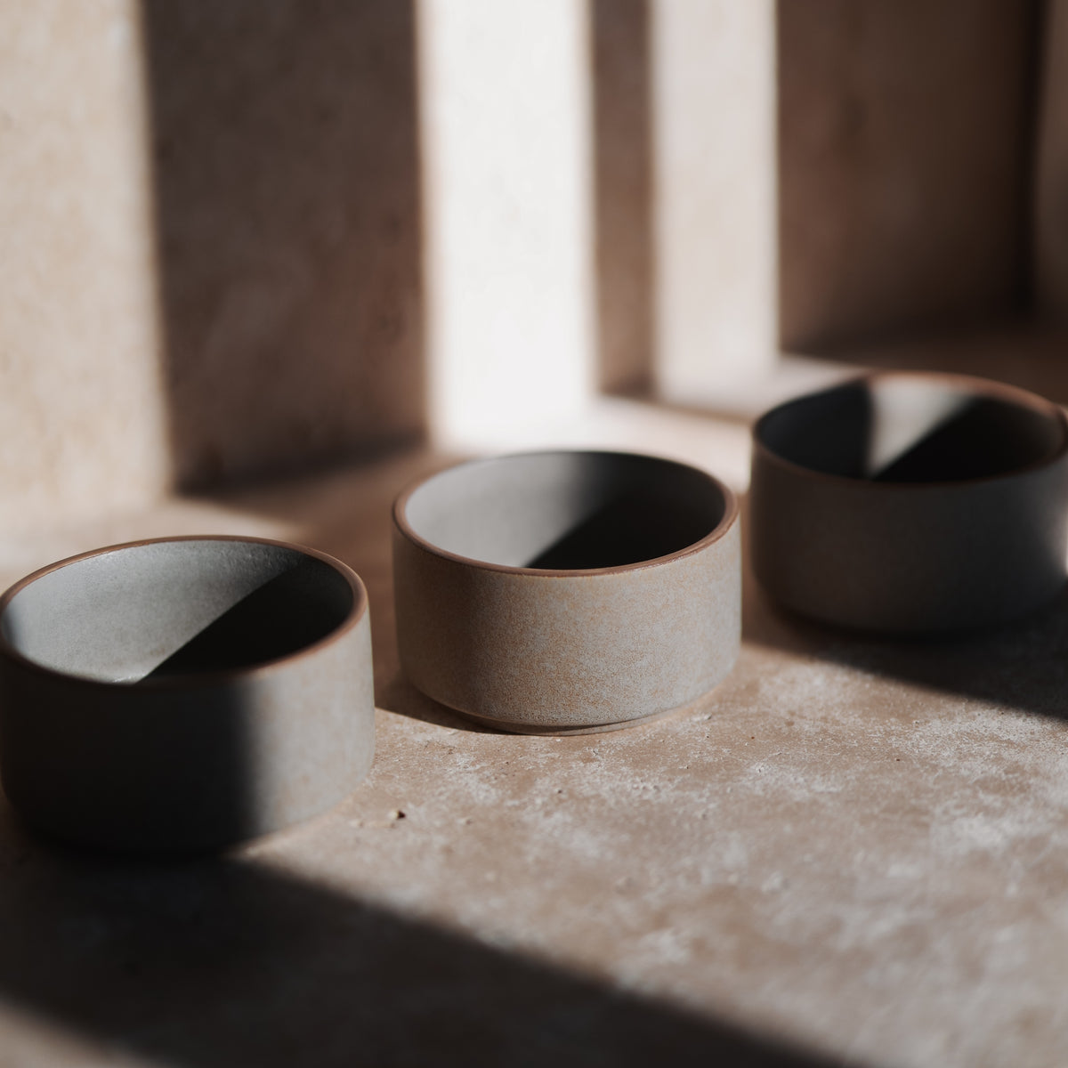 Lotti Raised Bowl - extra small