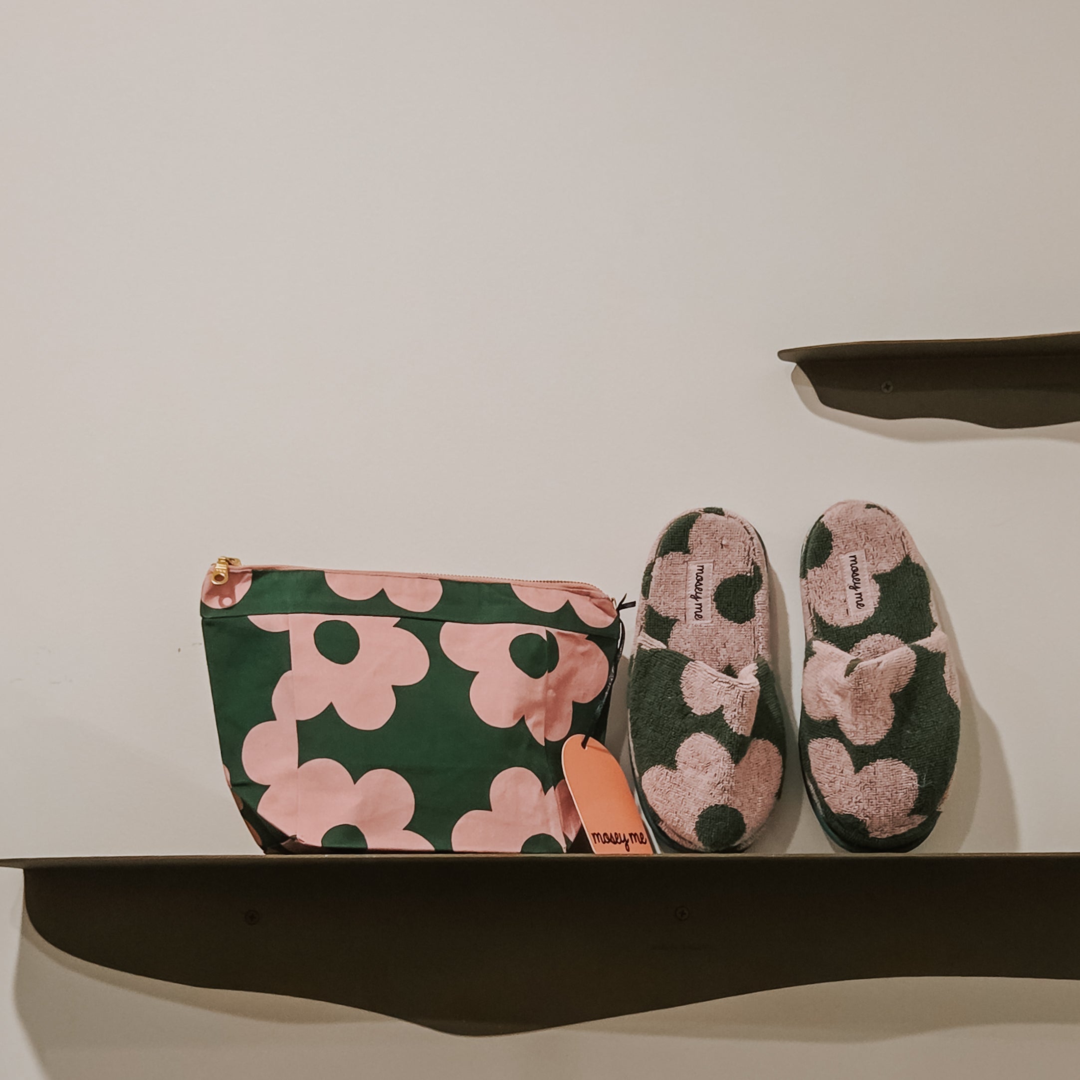 Comfort Essentials Gift Pack