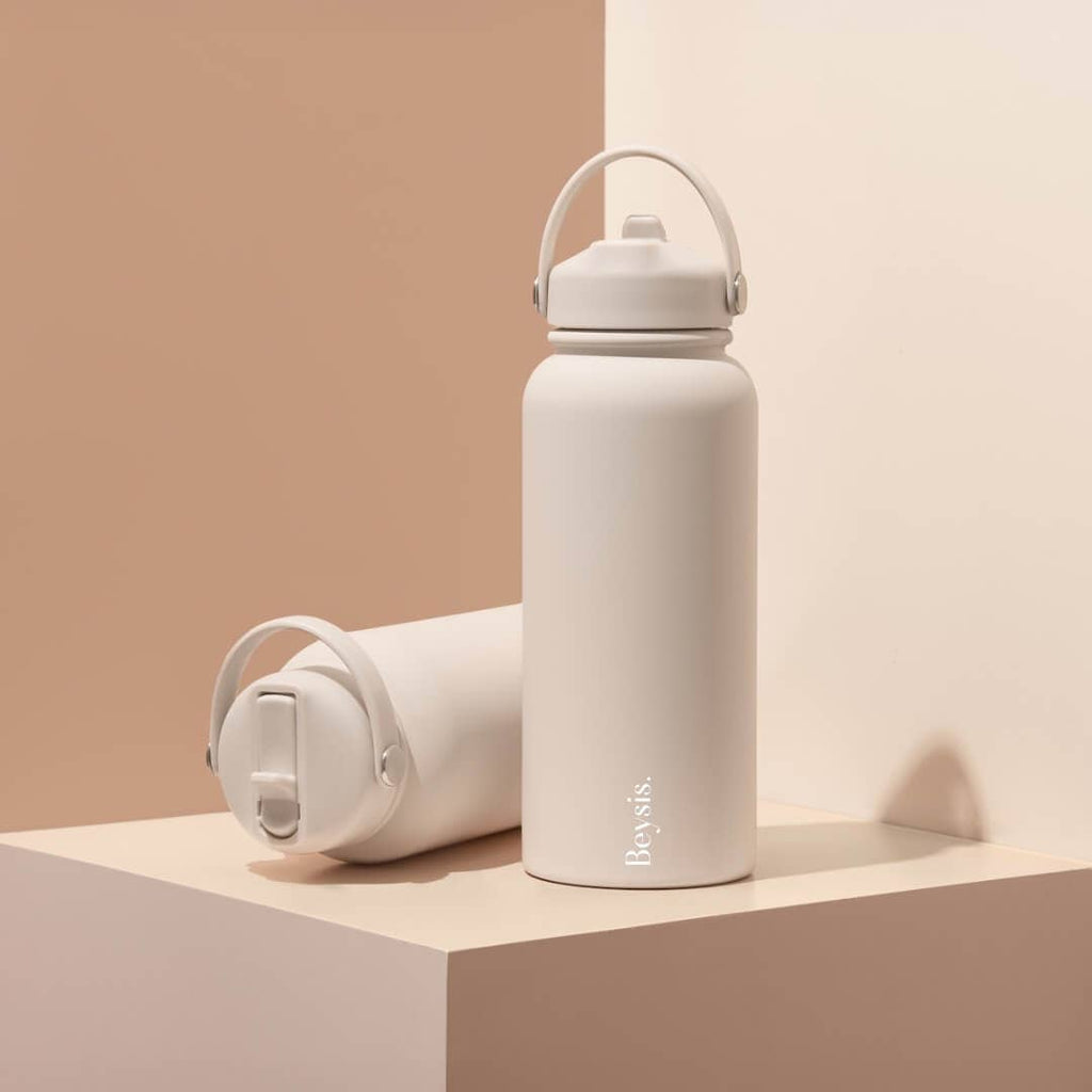 30.5oz / 900ml Bottle With Straw