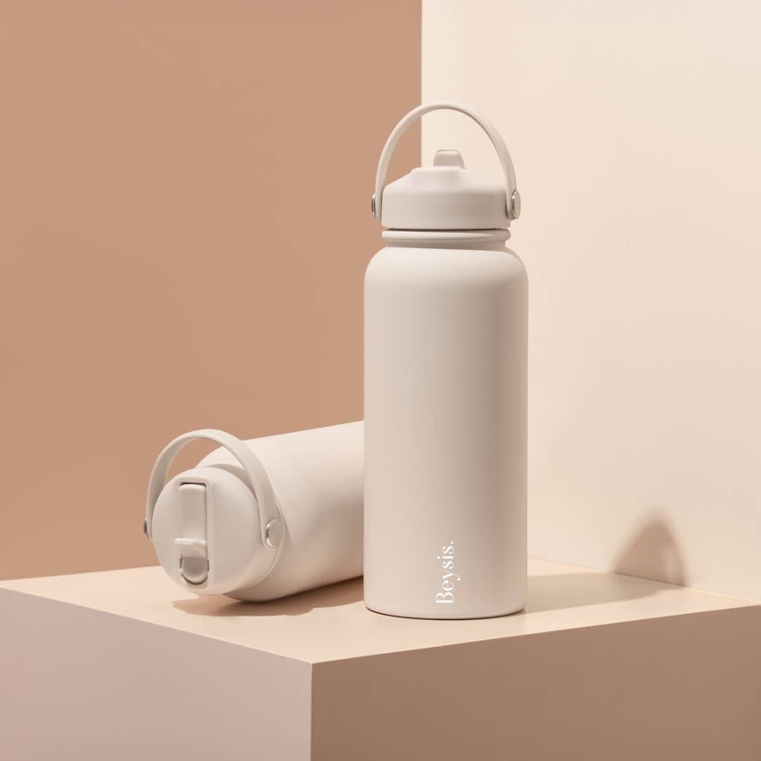 30.5oz / 900ml Bottle With Straw