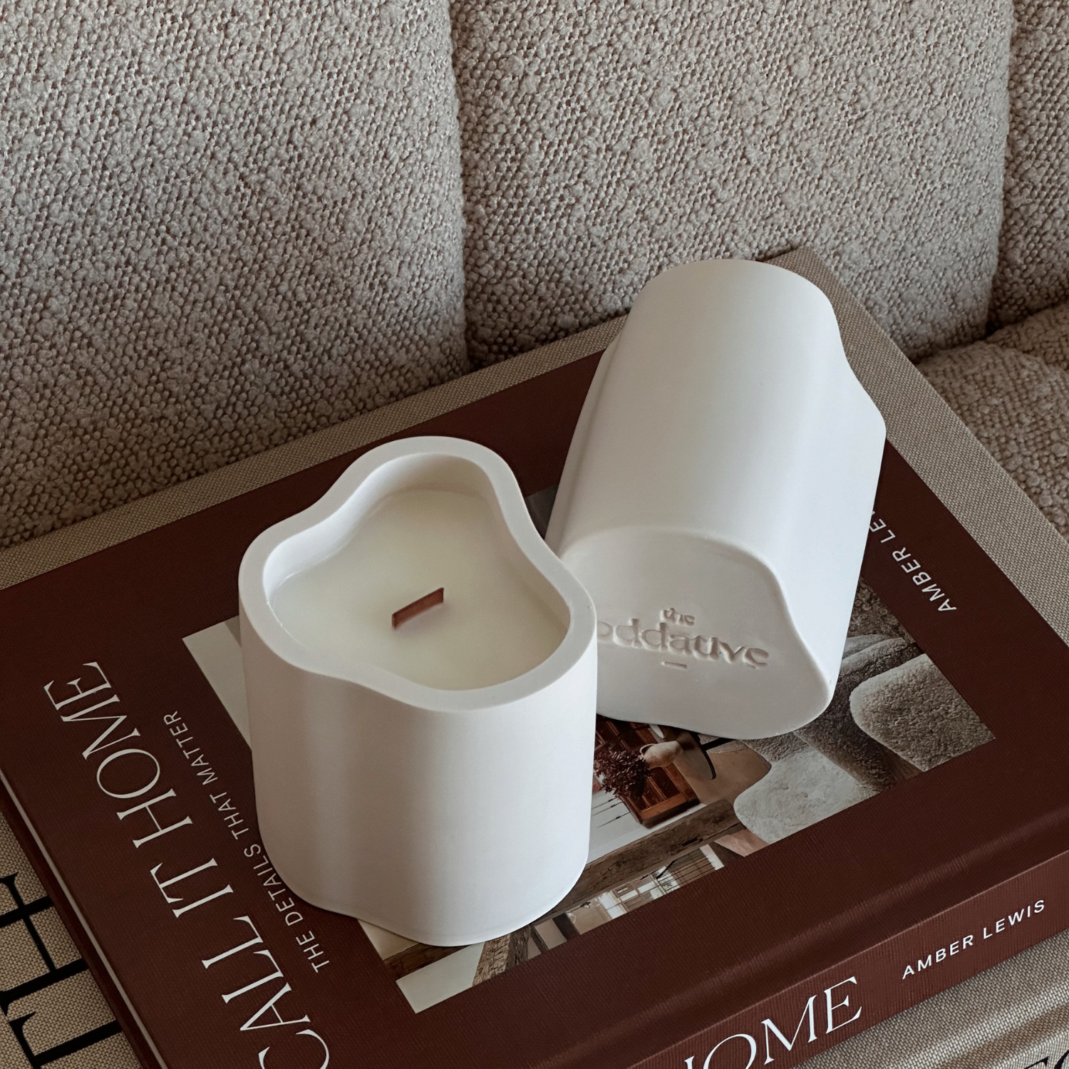 The Lumi Scented Candle - Slow Morning