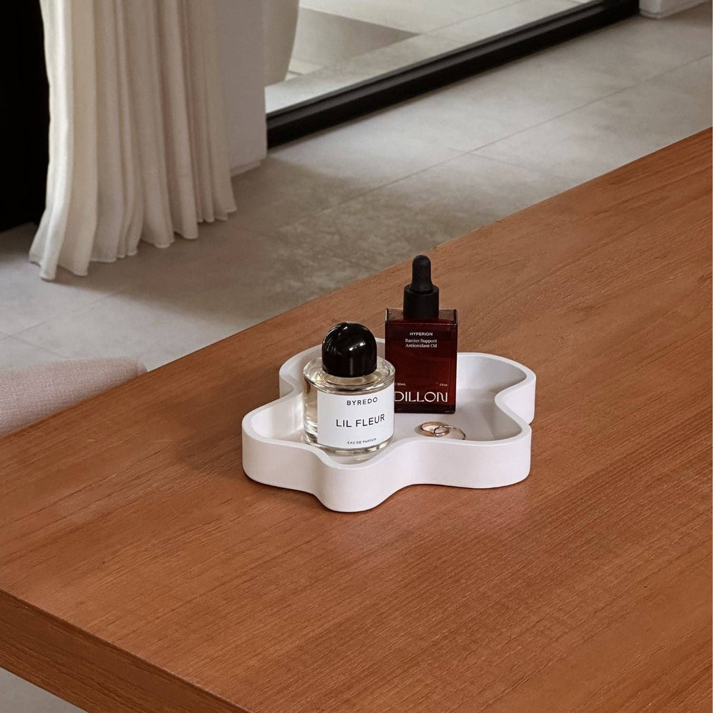 The Luelle Wavy Tray (PREORDER for end March)