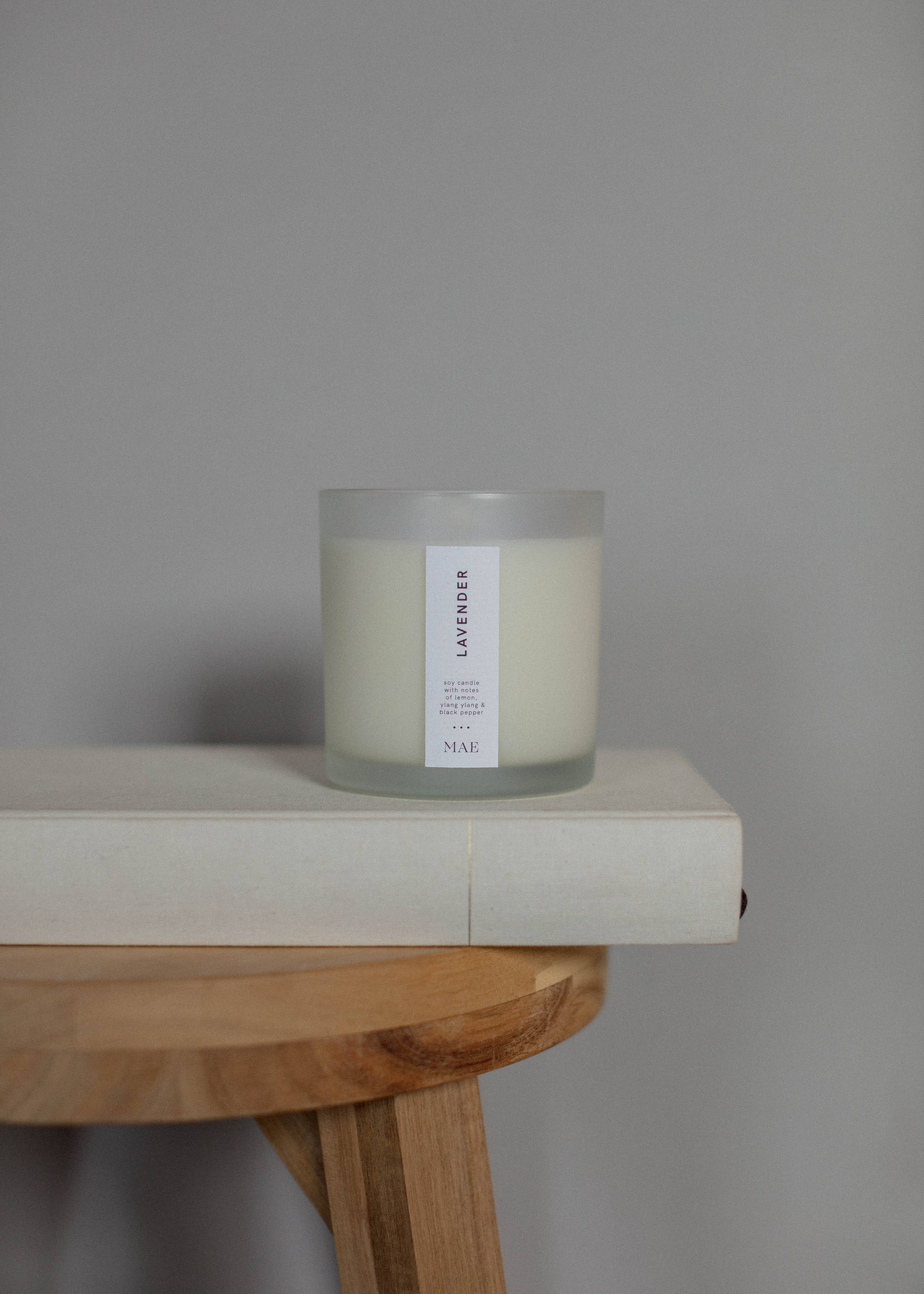 LAVENDER CANDLE - 100% SOY AND ESSENTIAL OILS (HAND POURED)