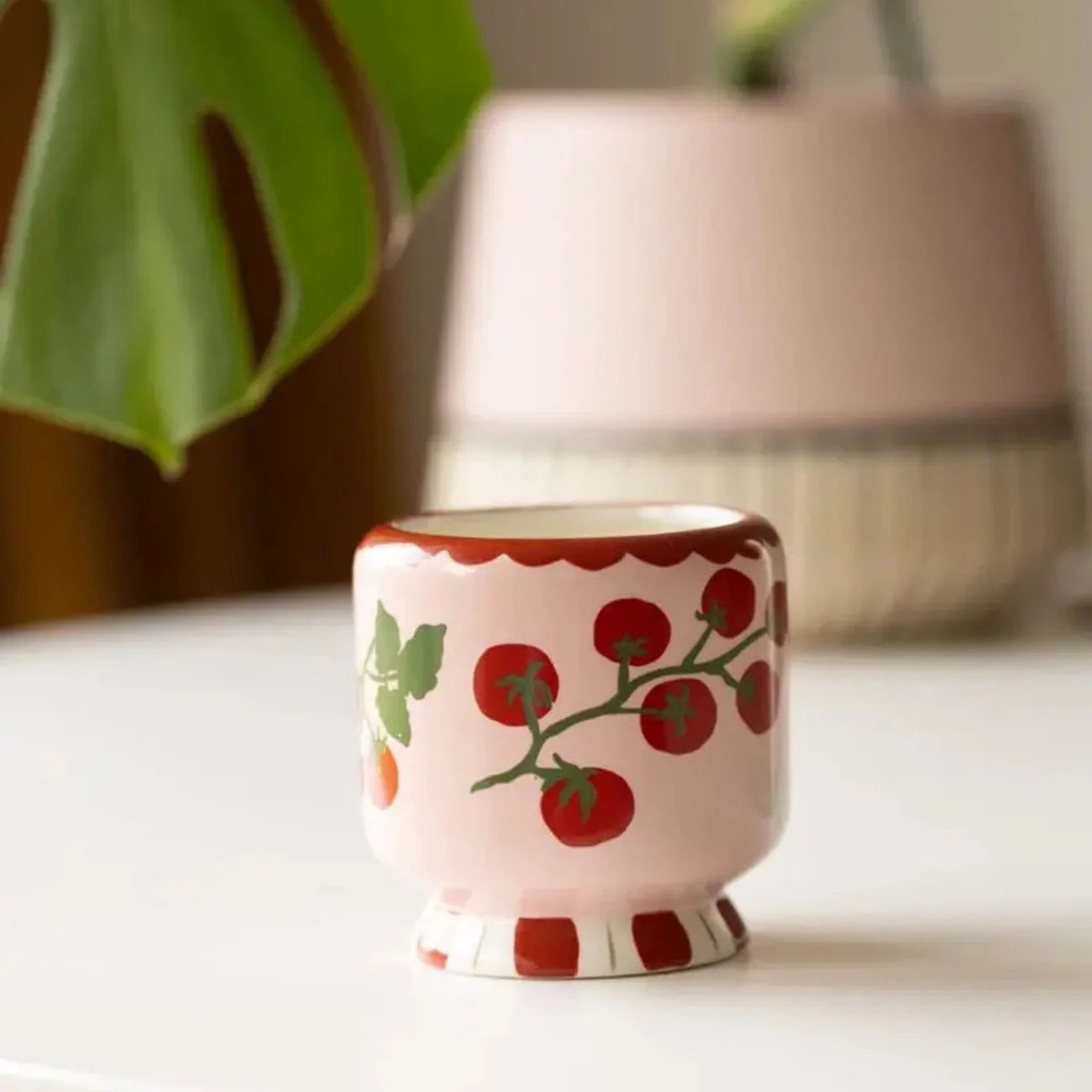 Vine Tomato Ceramic Candle 226g