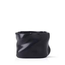 Studio Milligram - Limited Edition Scented Candle - Study of Trees - Charcoal