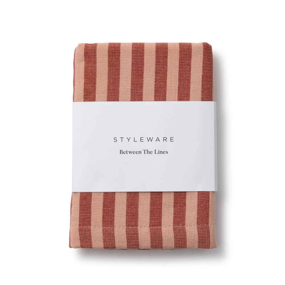 The Everyday Tea Towel - Red velvet