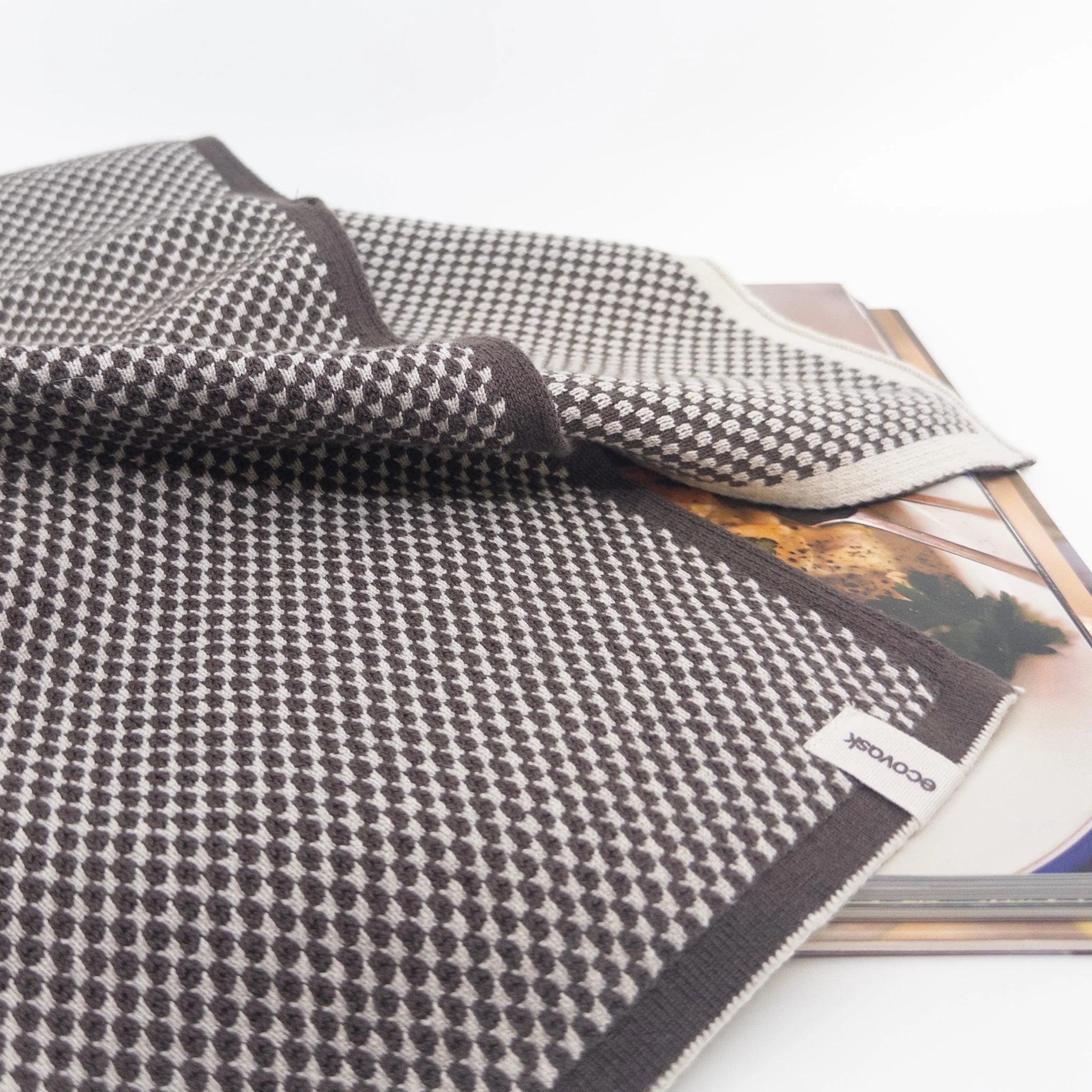 Elements Hand Towel